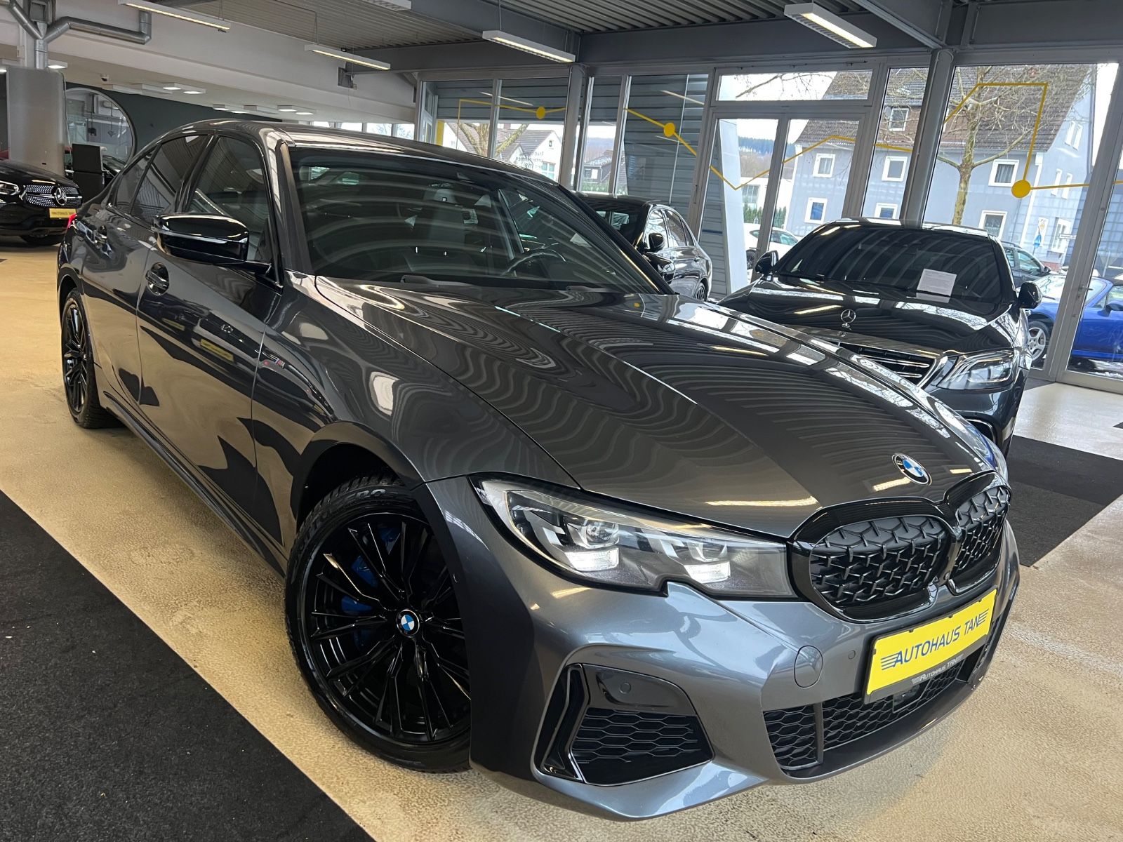 Fahrzeugabbildung BMW M340i Lim. xDrive * 1.HAND *SCHECKHEFT-BMW*360*