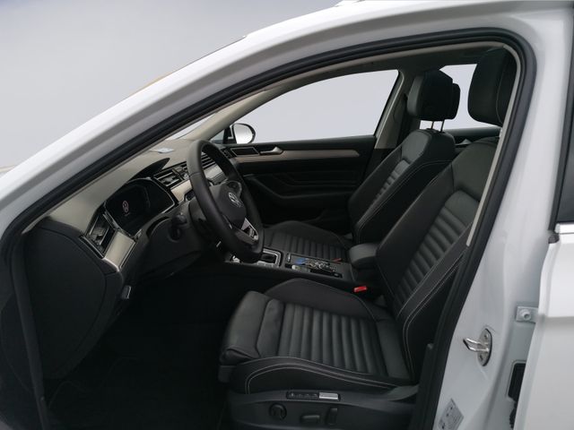 Passat Variant 2.0 TDI DSG 4M Elegance  PANO
