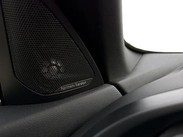 2020 BMW M235 — миниатюра 21