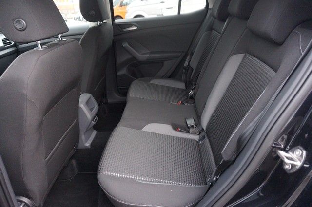 Fahrzeugabbildung Volkswagen T-Cross TSI Active DSG LED Navi AID ACC PDC SH