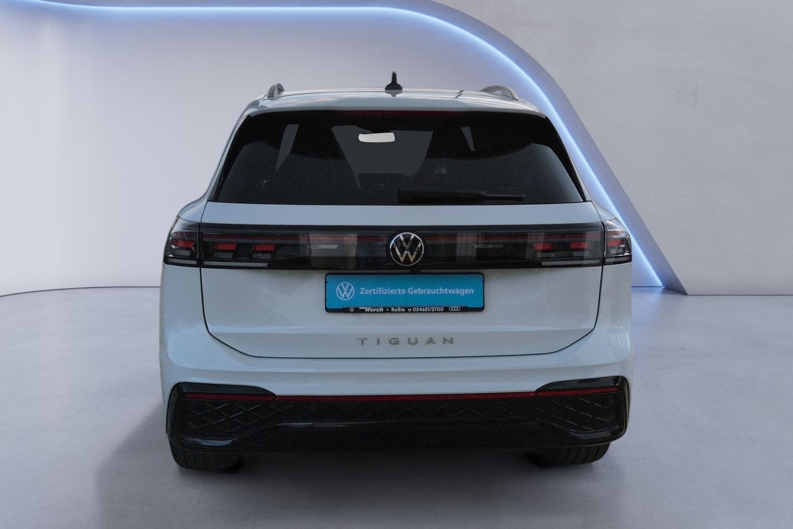 Tiguan 2.0 TDI DSG 4M R-Line STHZ+PANO+MATRIX+
