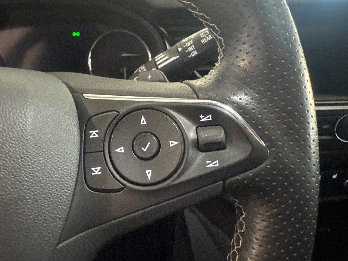Opel Insignia B Grand Sport 2.0 CDTI Ultimate ACC+LM