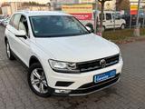 Volkswagen Tiguan 2.0TDI HIGHLINE BMT. 4MOTION*NAVI*DSG*AHK
