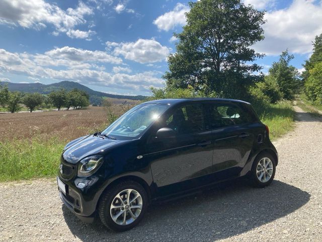 Smart SMART forfour EQ nur 8.500km 