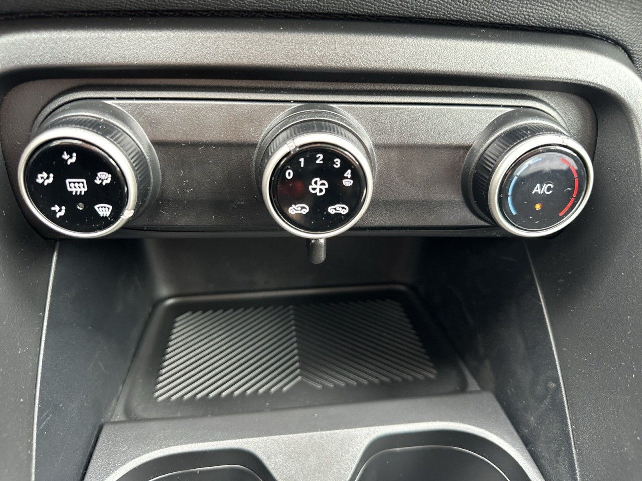 Fahrzeugabbildung Citroën C3 Turbo 100 YOU