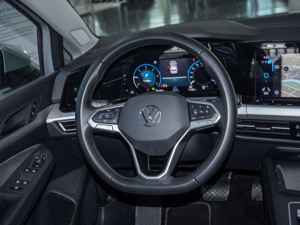 Volkswagen Golf VIII 2.0 TDI Life Kamera Navi LED Sprachst., миниатюра 8