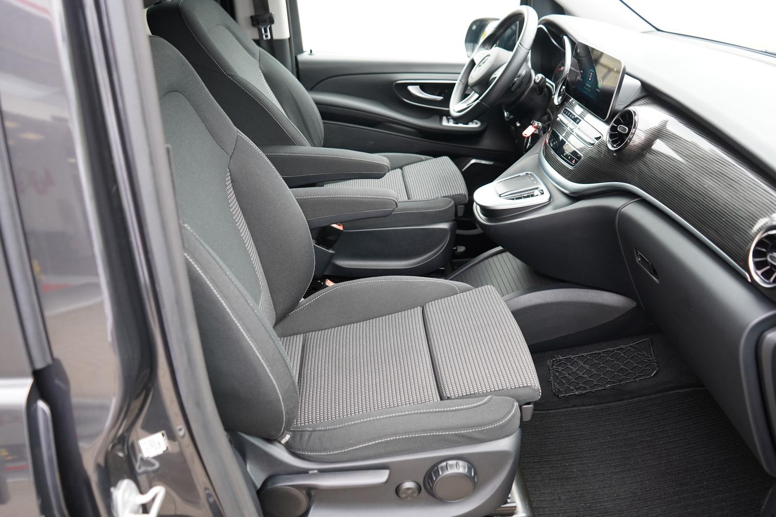 Mercedes-Benz V250d AMG Line lang Standheizung Burmester LED