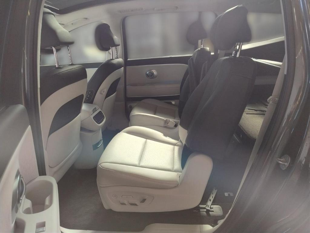 HYUNDAI IONIQ 9 - 110 KWH - 4WD - 307 CV