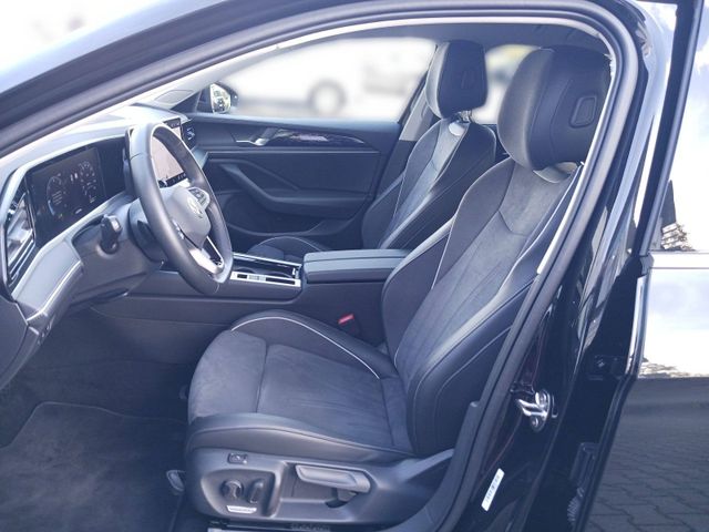 Passat Variant 2.0 TDI DSG ELEGANCE IQ.LIGHT+AHK