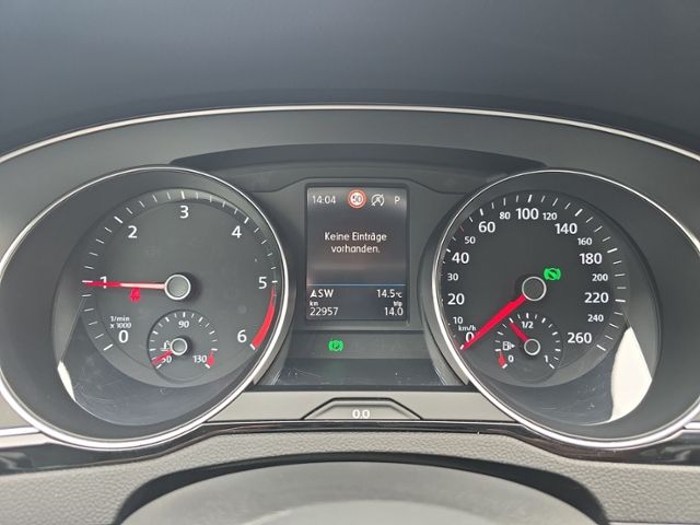 Passat Variant 2.0 TDI Elegance LED+NAVI+AHK+RFK