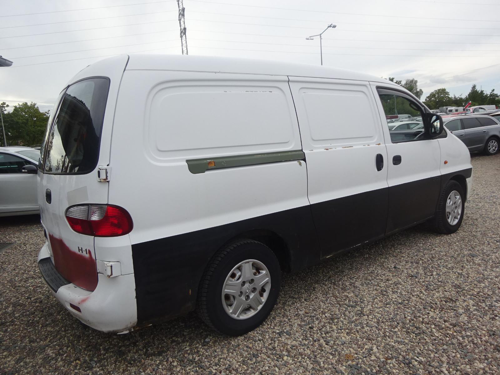 Hyundai H-1 2.5 CRDI Kasten
