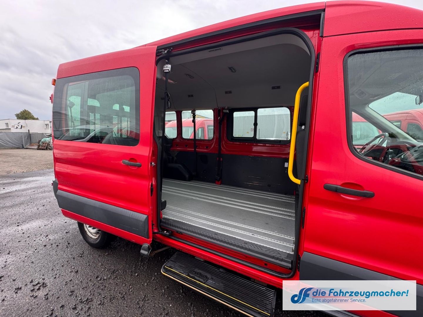 Fahrzeugabbildung Ford Transit Kombi 350 L3 Trend 2.2 TDCi DPF *2269 *K