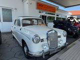 Mercedes-Benz 180d Oldtimer Ponton, großes Faltdach,Sch - Mercedes-Benz mit Diesel-Antrieb: Ponton