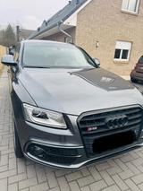 Audi SQ5 3.0 TDI - Audi A6 SUV