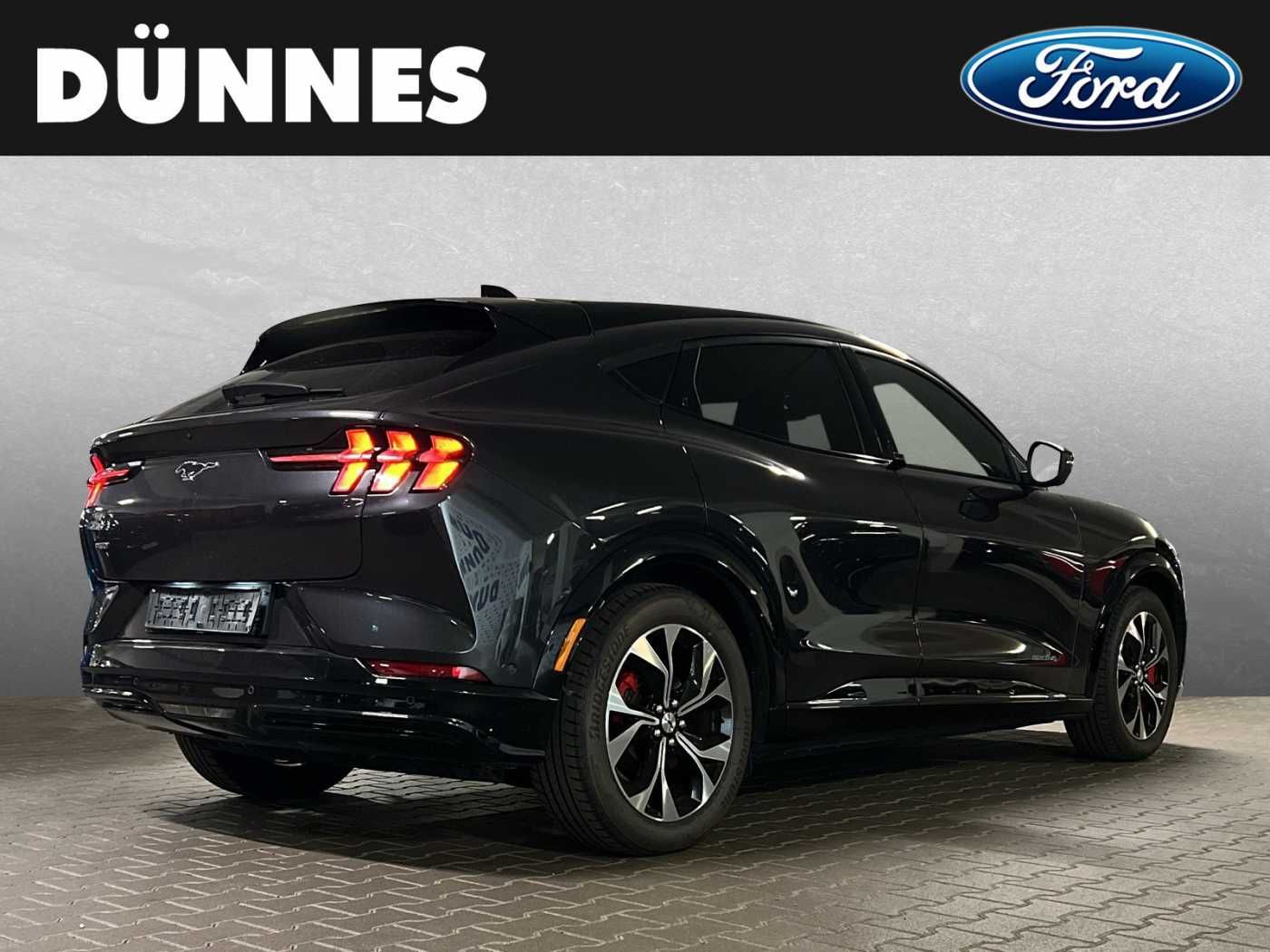 Ford Mustang Mach-E AWD PREMIUM imagem 2