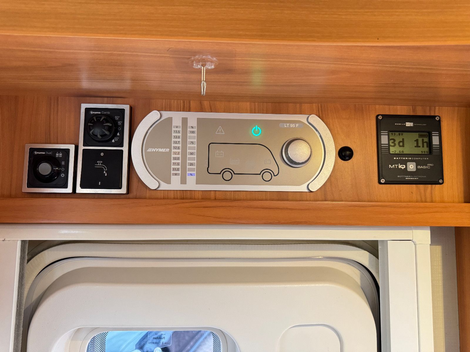 Fahrzeugabbildung HYMER / ERIBA / HYMERCAR EXSIS-T 588 AUTOMATIK ALKO LITHIUM 240 AH SOLAR
