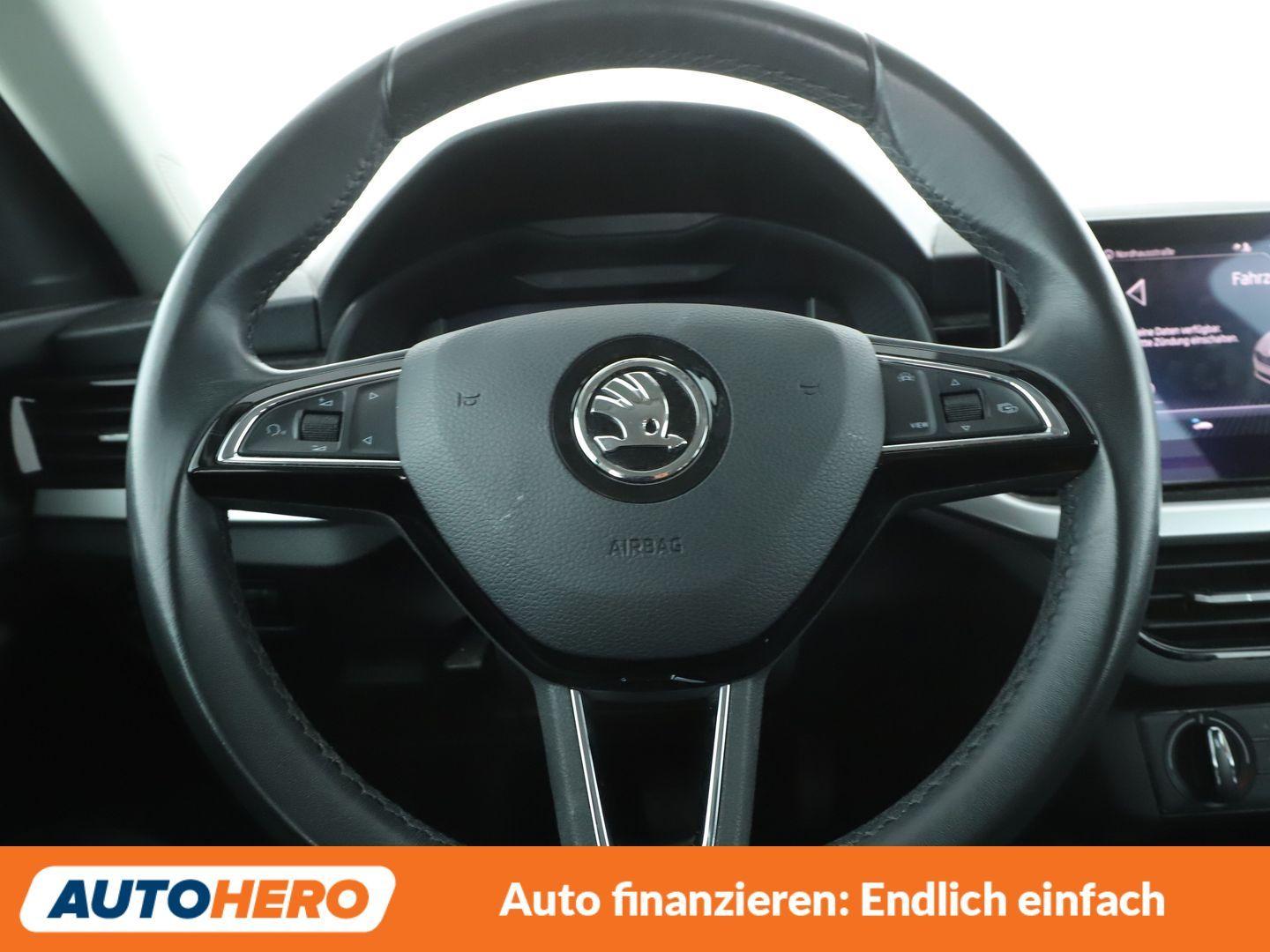 Skoda Scala 1.0 TSI Ambition Aut.*NAVI*LED*TEMPO*PDC*