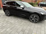 Volvo XC60 D5 AWD RDesign HuD*365Kamera* TopAustattung - Volvo XC60 in Duisburg
