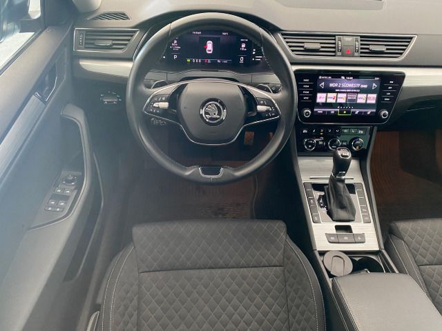 Superb Combi Ambition 2.0 TDI DSG 4x4 AHK+NAVI