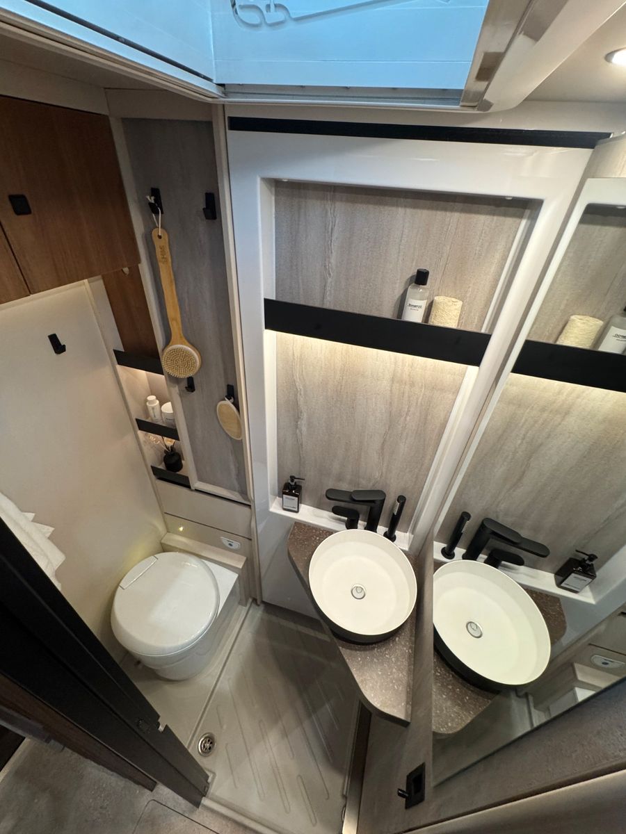 Fahrzeugabbildung Bürstner Signature SFT 7.0 NEUHEIT MODELL 2026!