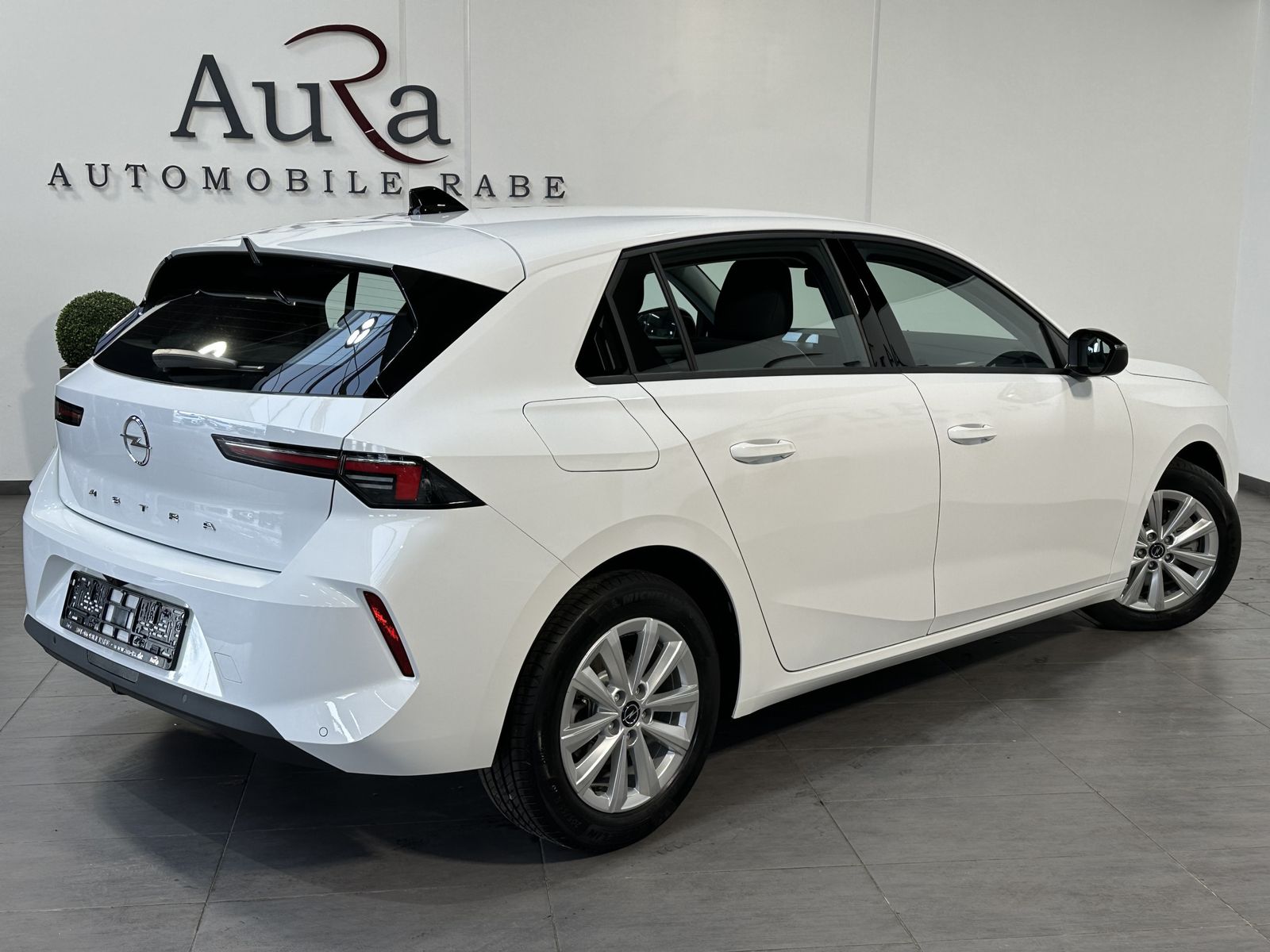 Fahrzeugabbildung Opel Astra 1.5 D Edition NAV+LED+KAM+WIDESCREEN+KAMER