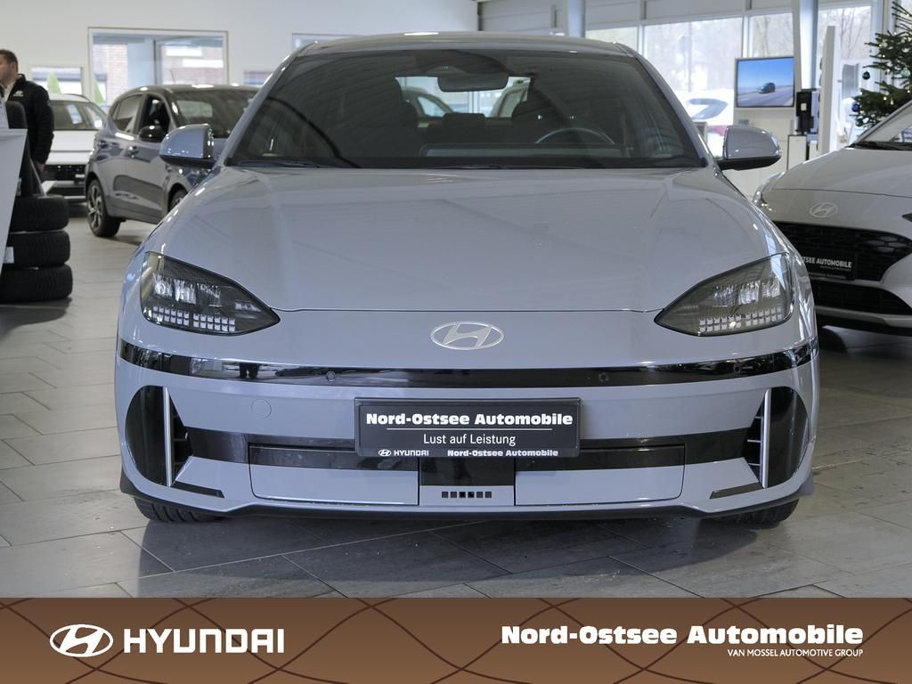 Fahrzeugabbildung Hyundai IONIQ 6 BASIS KAMERA PDC TEMPO KLIMA SITZHZG