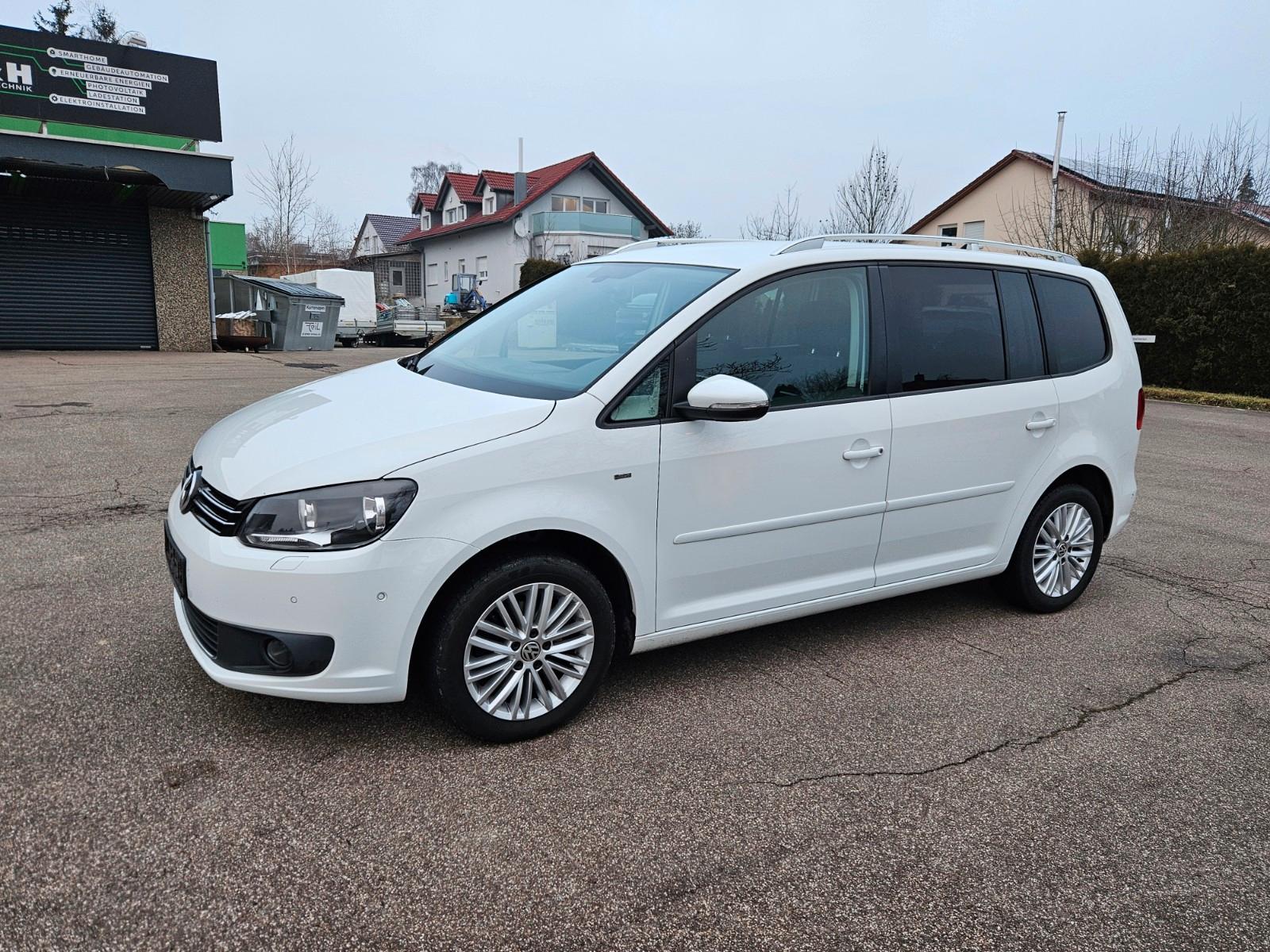 Volkswagen Touran Cup 2 Hand Euro5 Standheizung 7-Sitze