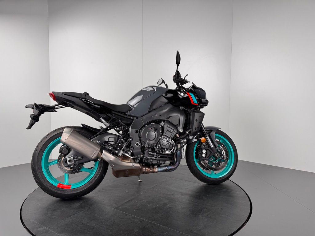 Fahrzeugabbildung Yamaha MT-10 *1. HAND *TOP-ZUSTAND *UM-&UNFALLFREI