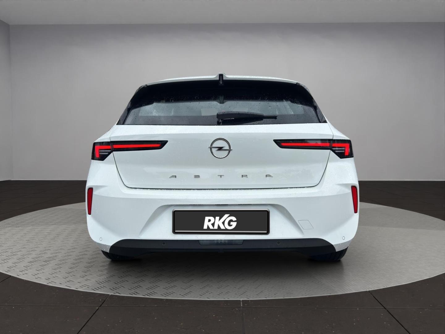 Opel Astra 5- Türer Edition PDS vorne/ hinten LM-Räde