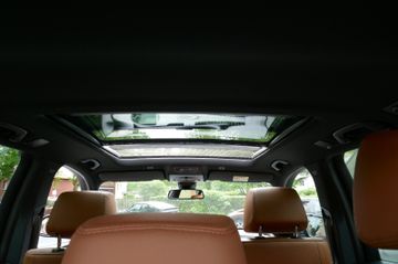 Fahrzeugabbildung BMW X3 xDrive 35 d, M-Paket, Navi, Panorama, LED