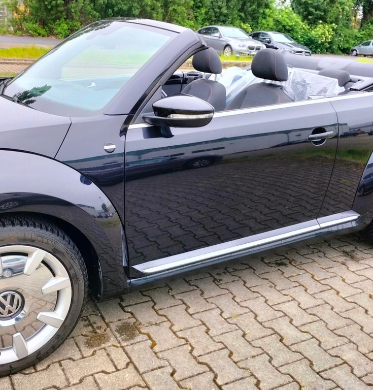 Image of Volkswagen Beetle