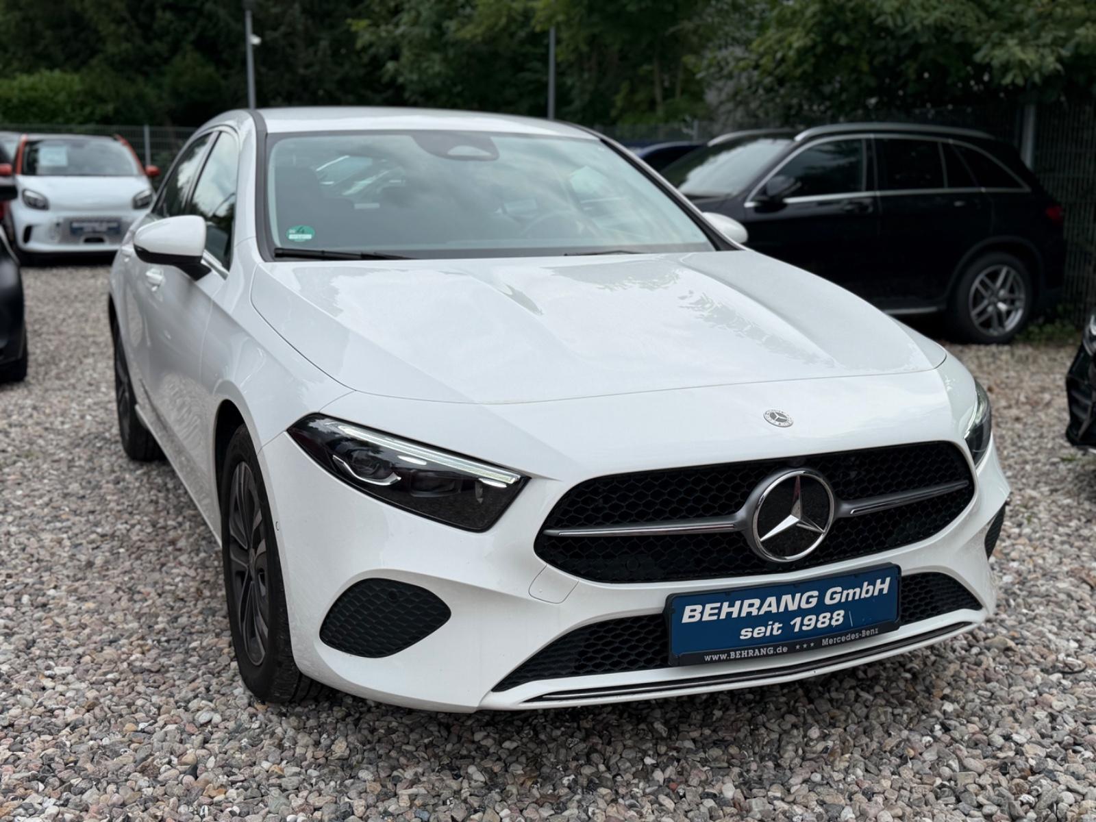 Mercedes-Benz A-Class A180d*AUTOMATIK*MULTIBEAM-LED*CARPLAY+NAVI*, миниатюра 2