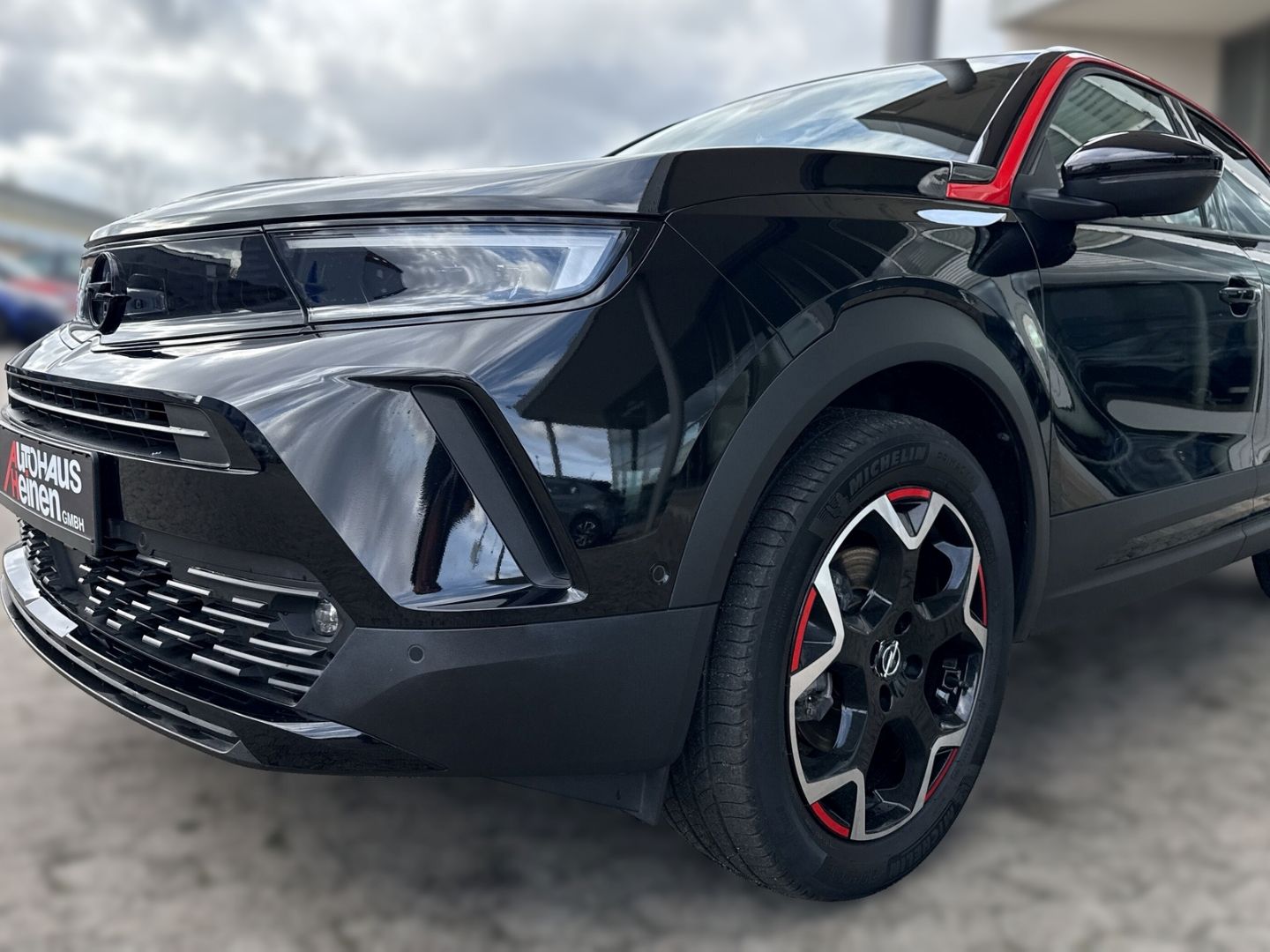 Fahrzeugabbildung Opel Mokka e GS Line Digitales Cockpit LED Apple CarP