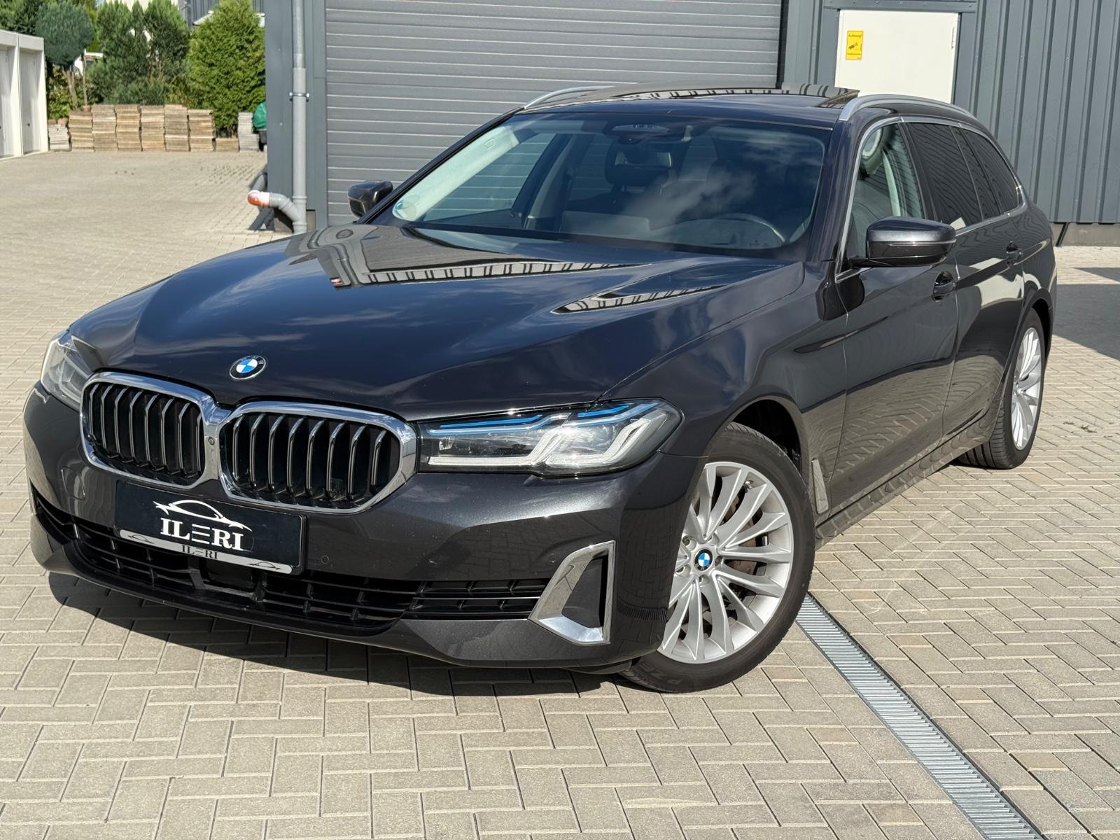 BMW Touring 530 d xDrive Luxury Line*PANO*HEAD-UP*LE