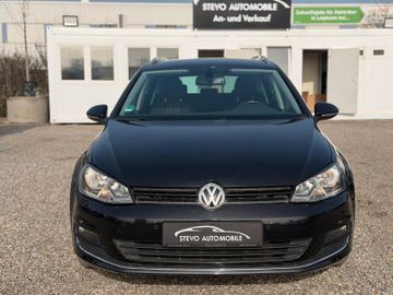 Volkswagen Golf - 3