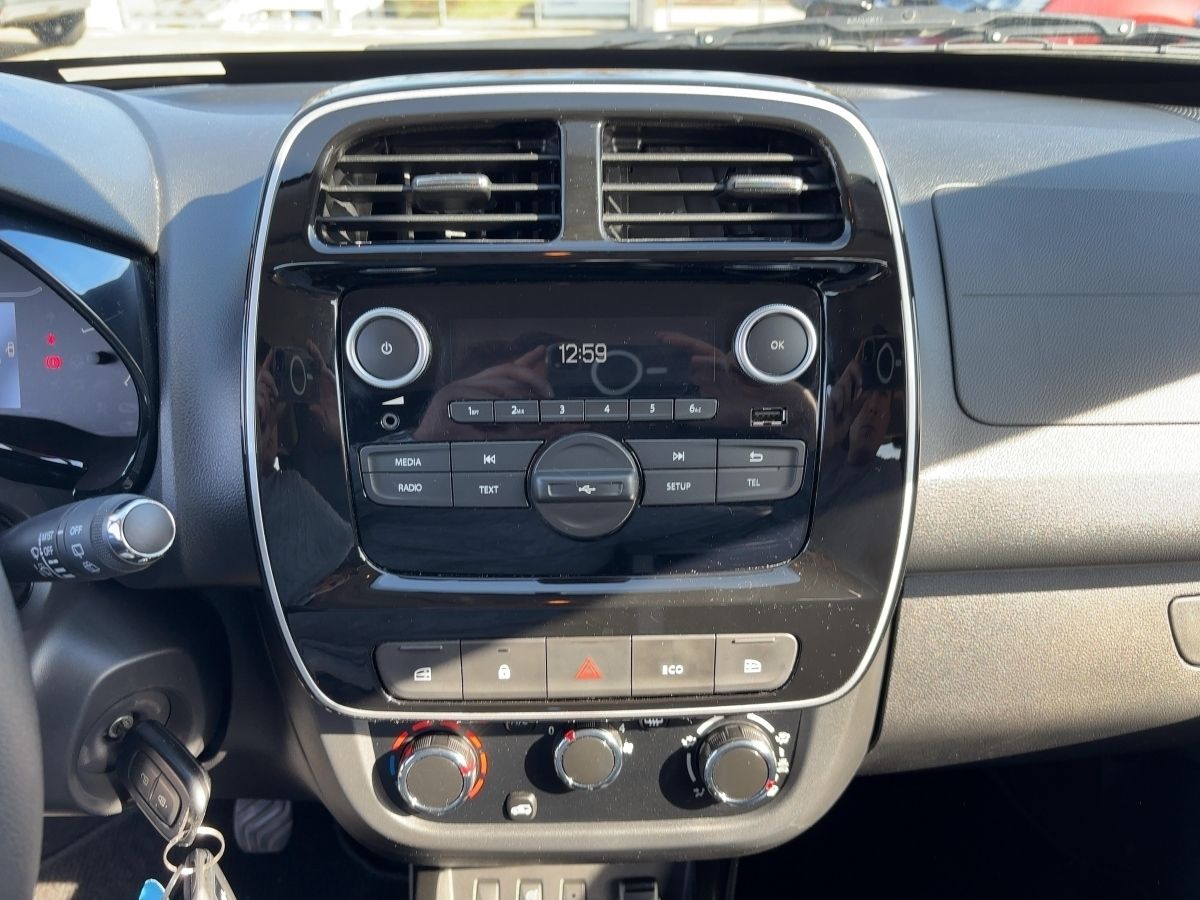 Fahrzeugabbildung Dacia Spring Essential ELECTRIC 45 Klima