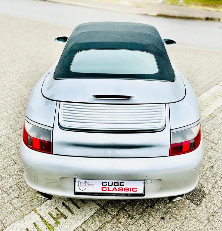 Porsche 996