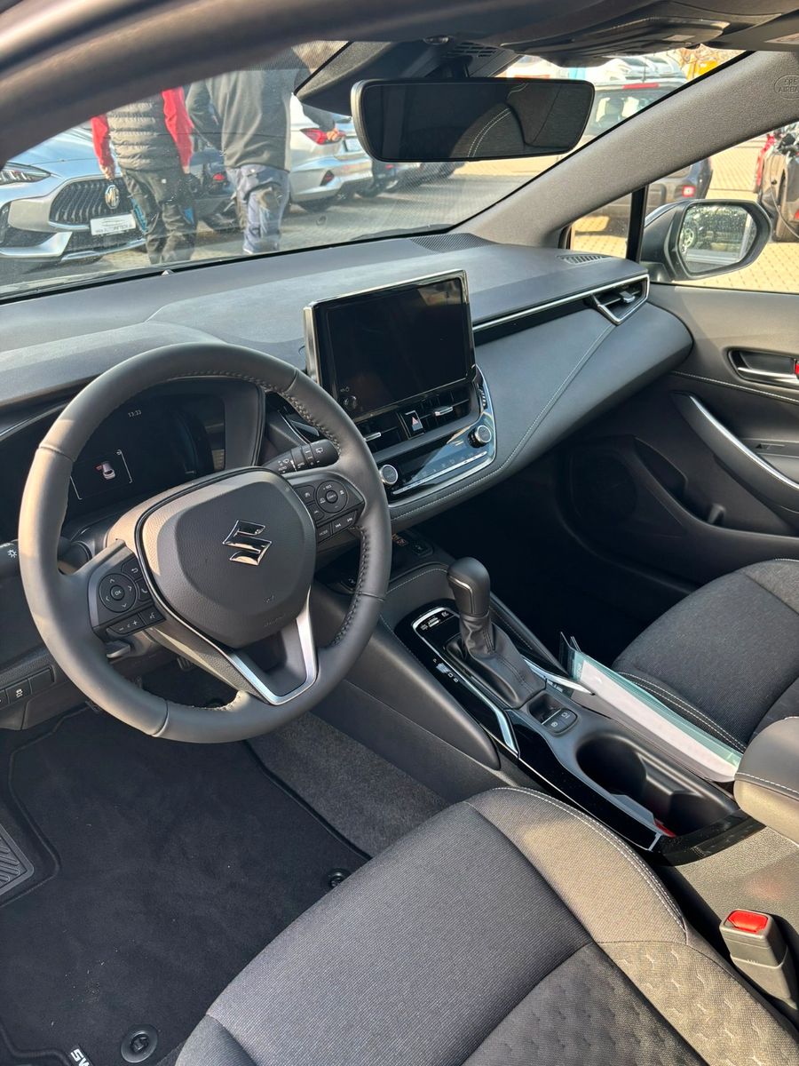 Suzuki Swace - Bild 9