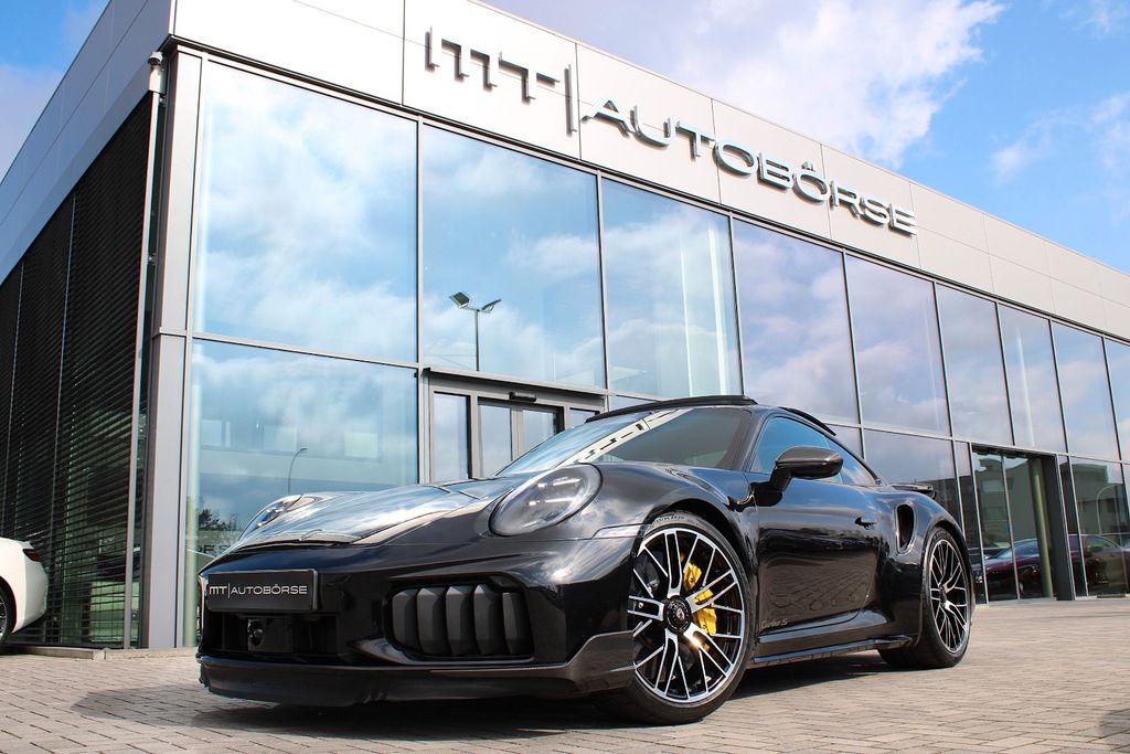 Image of Porsche 992