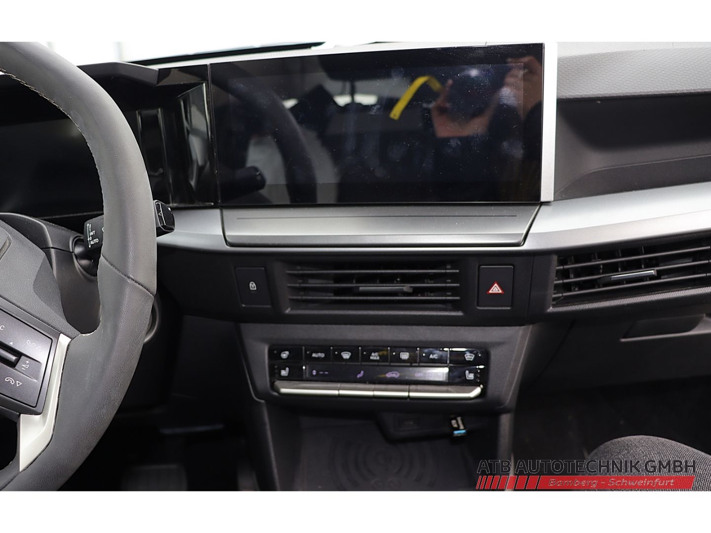 Fahrzeugabbildung Opel Frontera Edition 1.2 100kW Mild-Hybrid