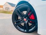 Jaguar F-Type 5.0 L V8 S Kompressor S *RWD, Carbon*TOP - Jaguar F-Type mit Benzin-Antrieb: Cabrio, 5.0