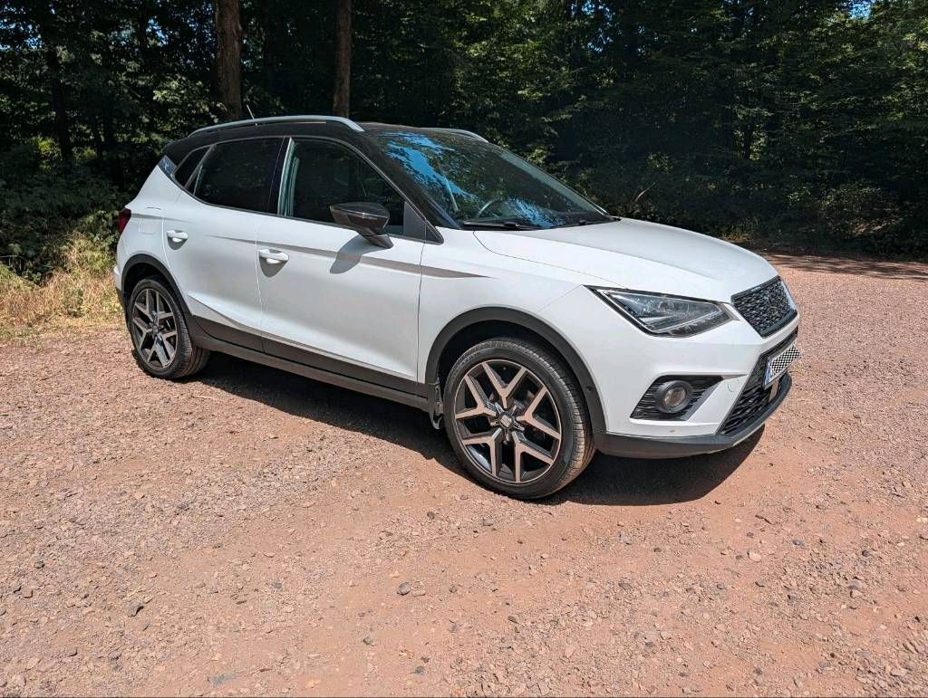 SEAT Seat Arona 1.0 TSI Black Edition Xcellence...