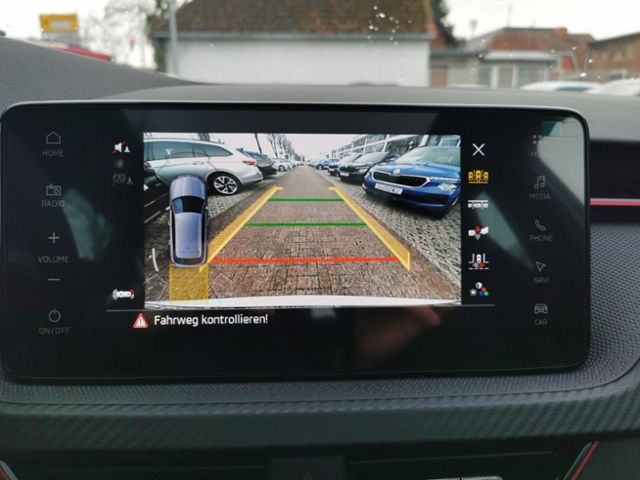 Fahrzeugabbildung SKODA Kamiq 1.5 TSI DSG Monte Carlo AHK NAVI KAMERA PD