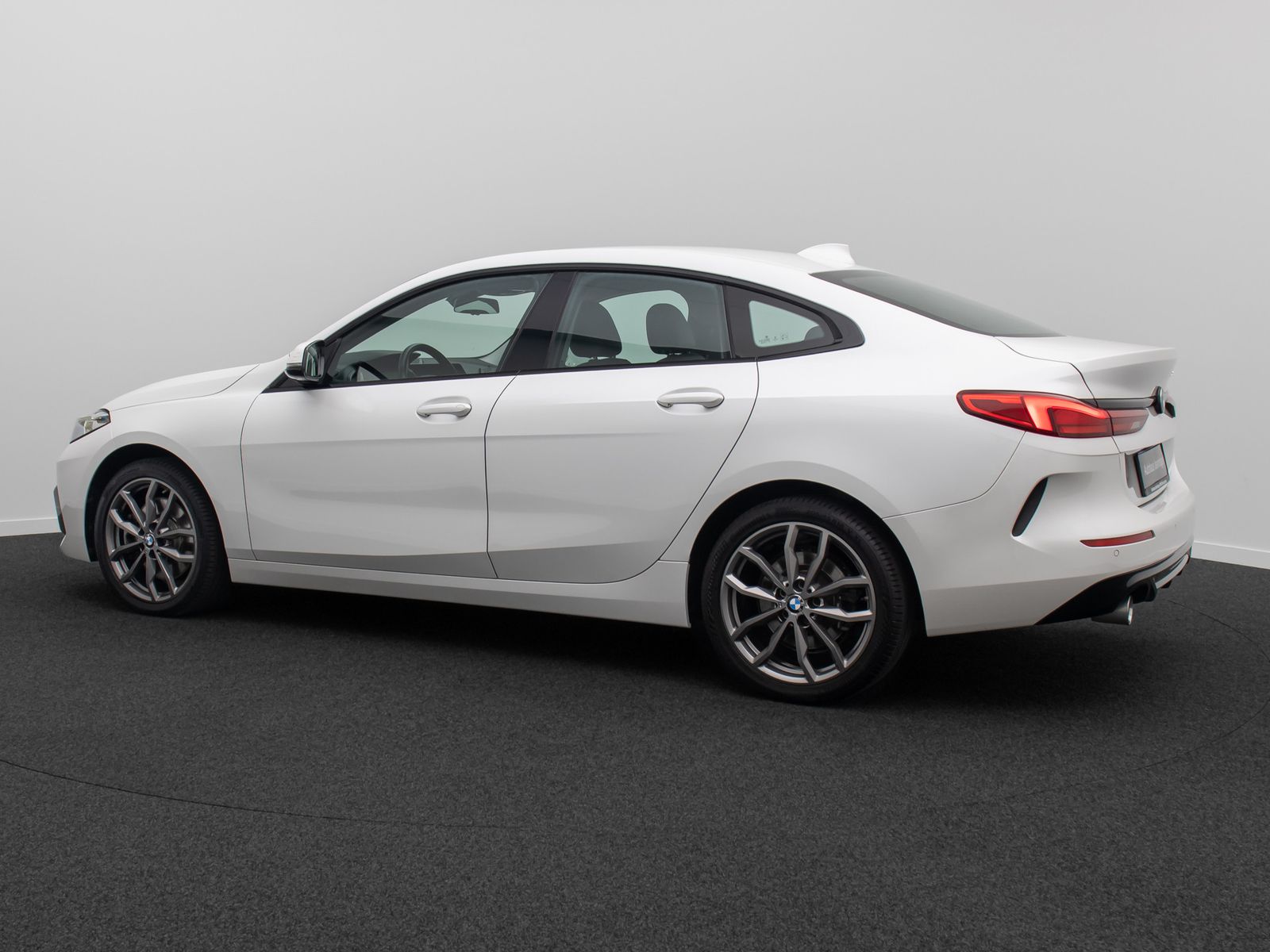 Fahrzeugabbildung BMW 220d Gran Coupé Sport Line HUD DAB Alarm Komfort