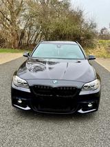 BMW 530D! Automatik! LEDER! TÜV! - BMW 530 Gebrauchtwagen in Kassel