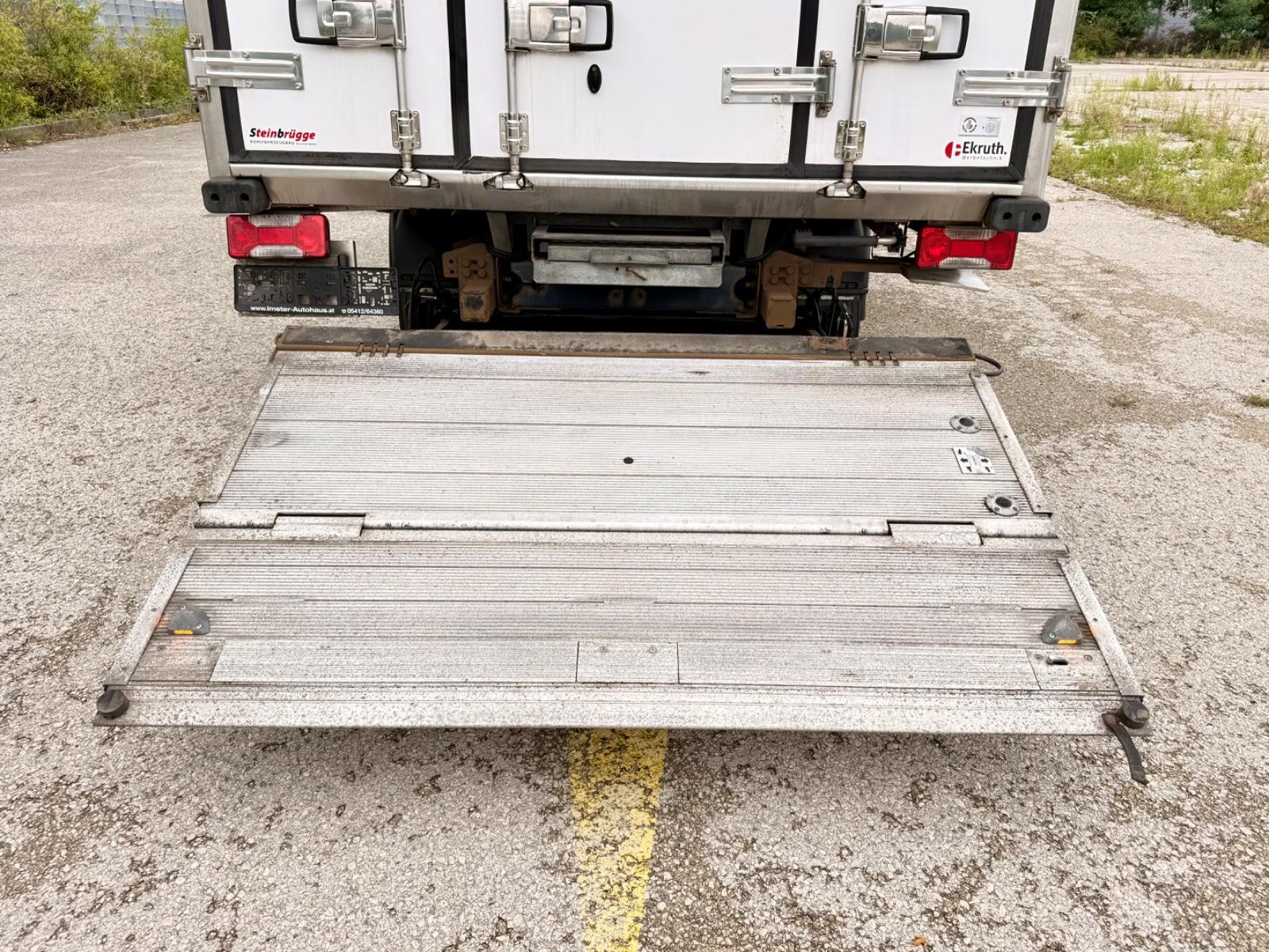 Iveco Daily 3.0D 72-180 Kühlkoffer THERMO KING 32- LDW