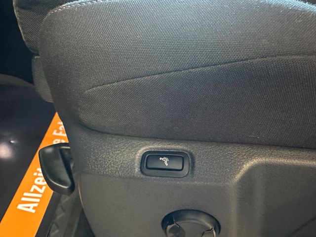 Volkswagen Touran Highline BMTStart-Stopp*Klima*AppConnect