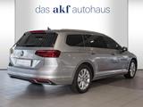 Volkswagen Passat Variant 2.0 TDI DSG Elegance-Navi*AHK*Kam - mit Diesel-Antrieb: Schiebedach, Kombi