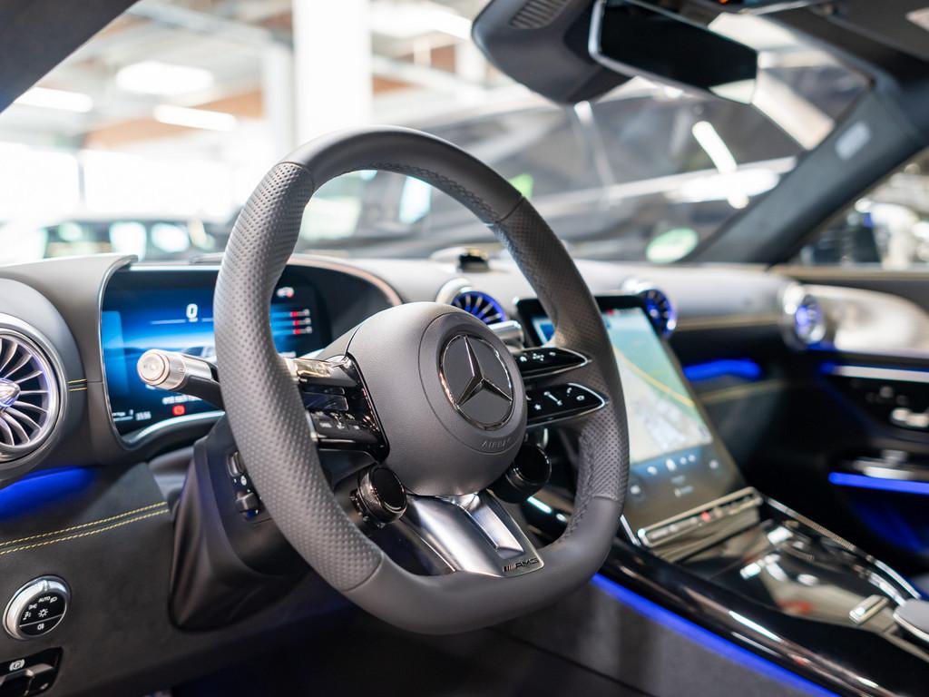 Mercedes-Benz AMG GT 43 Dyn+ Aero Performance-Sitz NIGHT LED