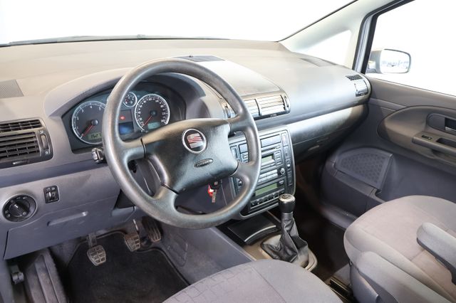 Seat Alhambra 2.0 Vigo TEMPOMAT+PDC+6 SITZE+AHK